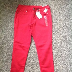 Maurice's Medium red Jeggings NWT M